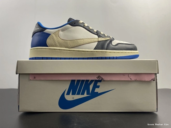 Low x Travis Design Air Fragment 1 x Jordan Retro Scott DM7866-140 0722